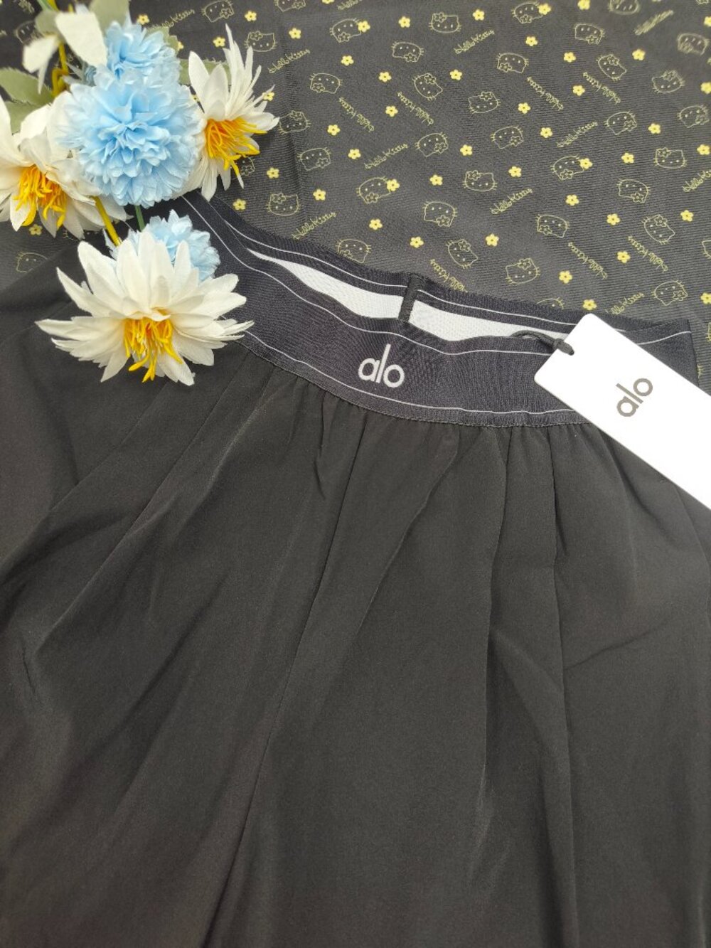 Alo Yoga Black Wide-Leg Pants Regular Length (S/M/L Size)⭐ Bestselling Pants🔥 - Picture 3 of 7